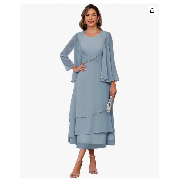 Amazon Blue Long Sleeve Dress with Elegant Design - Picture 1 of 10